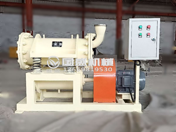 國盛振動磨機(jī)發(fā)貨現(xiàn)場 國盛振動磨機(jī)發(fā)貨現(xiàn)場